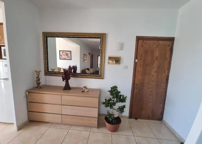 Salt Centre Apartment Larnaka