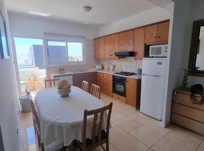 Salt Centre Apartment