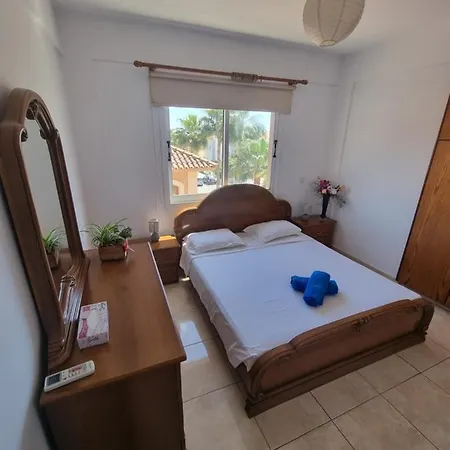 Salt Centre Apartment Larnaka